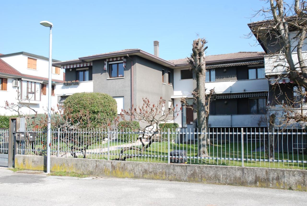 Appartamento Vera Ponte San Nicolò Exteriér fotografie